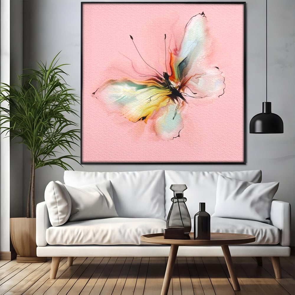 Tablou canvas cu tablou canvas cu fluture in pastel, in rama de aluminiu negru, pe perete intr-un living